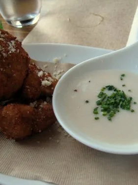 Agliata, a photograph of the dish