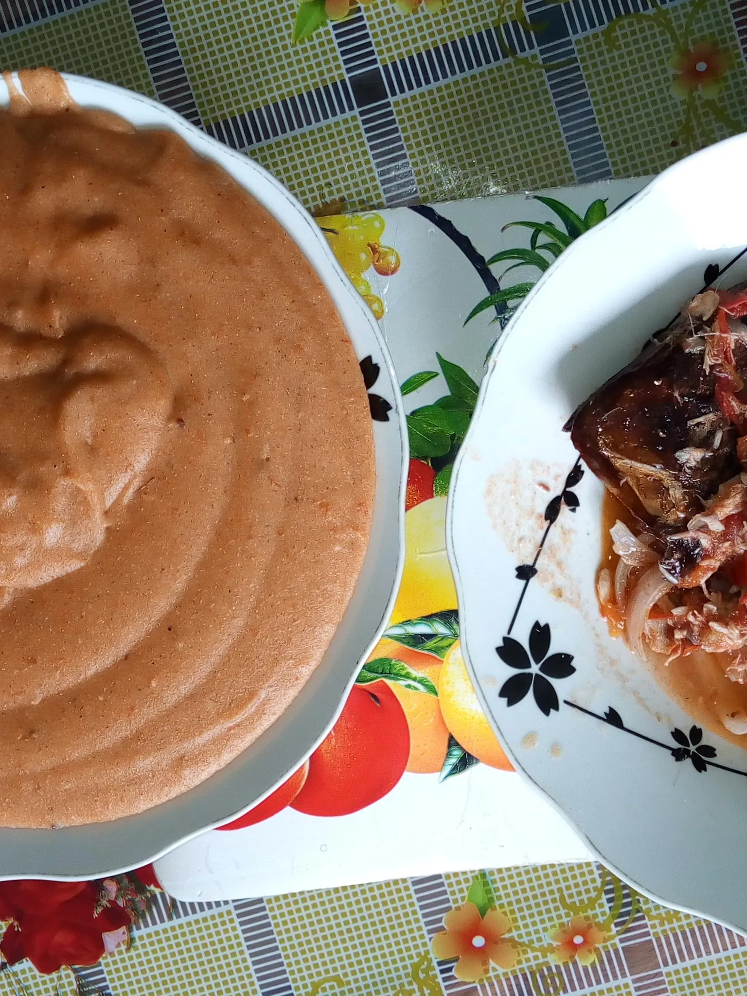 Amiwô: un plats d'amiwo au poisson au bénin