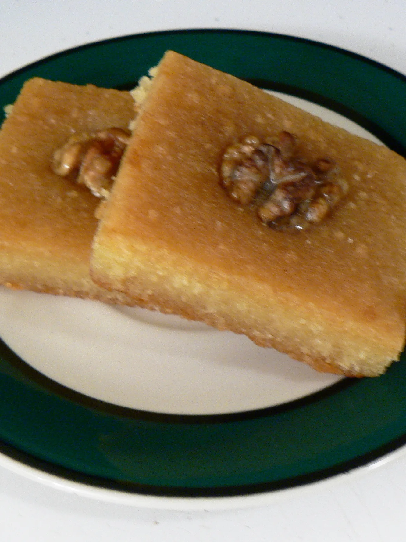 basbousa: Unknown description Unknown description Very tasty. Fresh and made at the restaurant