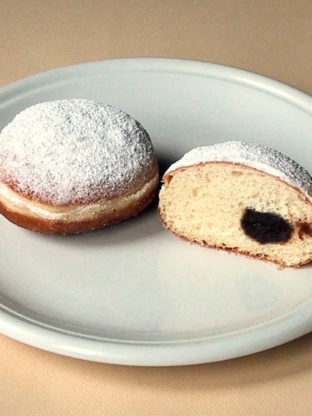 Berliner, a photograph of the dish