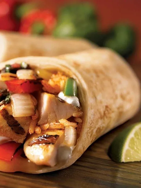 burrito, a photograph of the dish