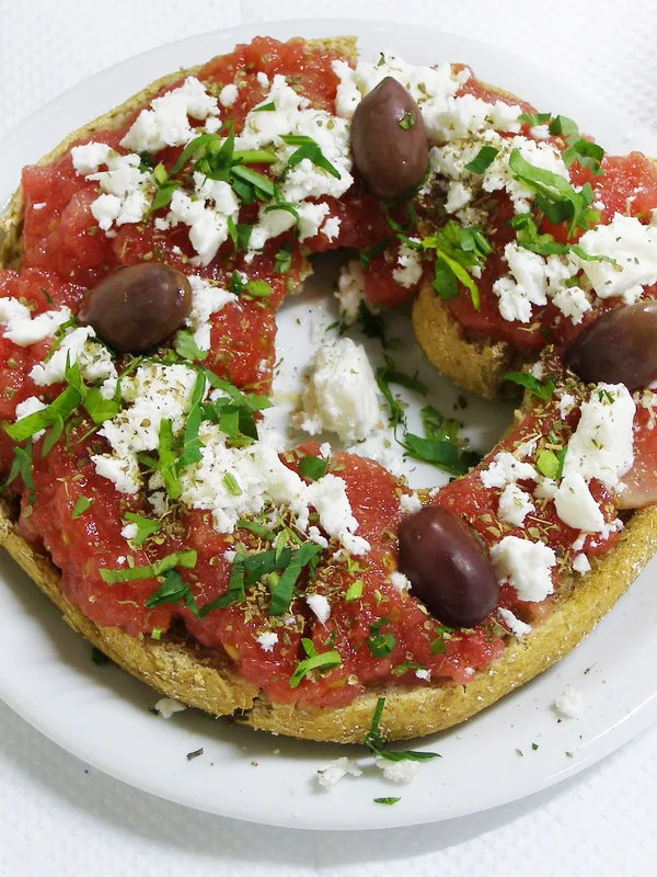 Dakos, a photograph of the dish