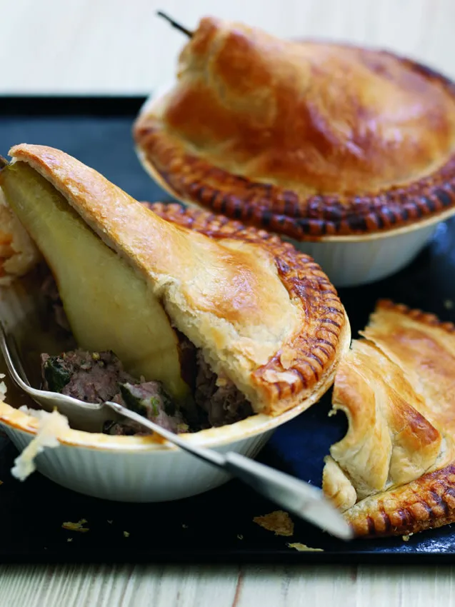 Fidget pie, a photograph of the dish