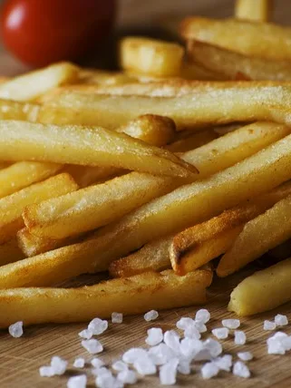 fries, a photograph of the dish