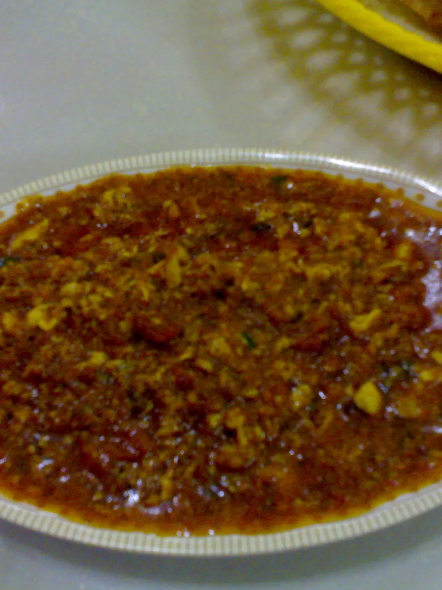 Magaj: This is a plate of Magaj Masala (Goat's brain masala) i had at a Pakistani restaurant in Salmabad, Bahrain