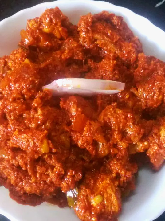 Mangalorean Chicken Sukka: A Mangalorean dish consisting of chicken in a thick coconut and red-chilli based gravy