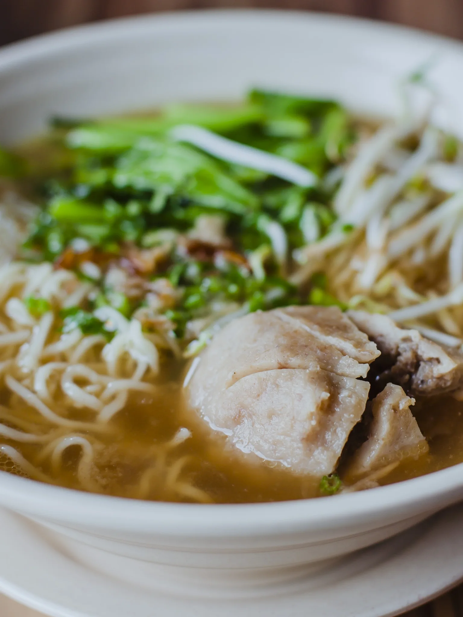 Meatball noodles: A bowl of Indonesian bakso, with noodle and bean sprouts