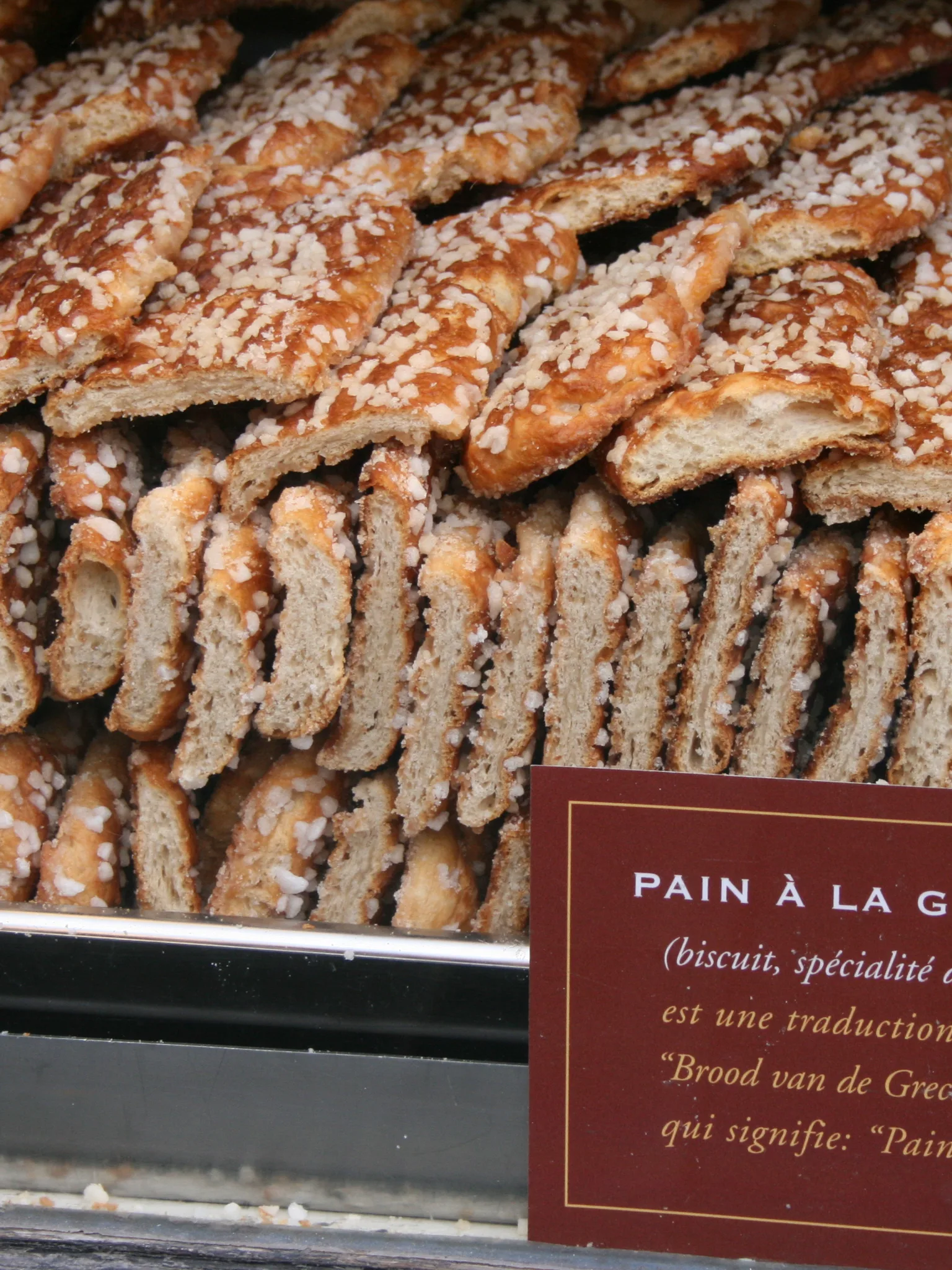 Pain à la grecque: Brussels delicacy called «pain à la grecque», litteraly «Greek bread». Maison Dandoy, 31 rue au Beurre, Brussels