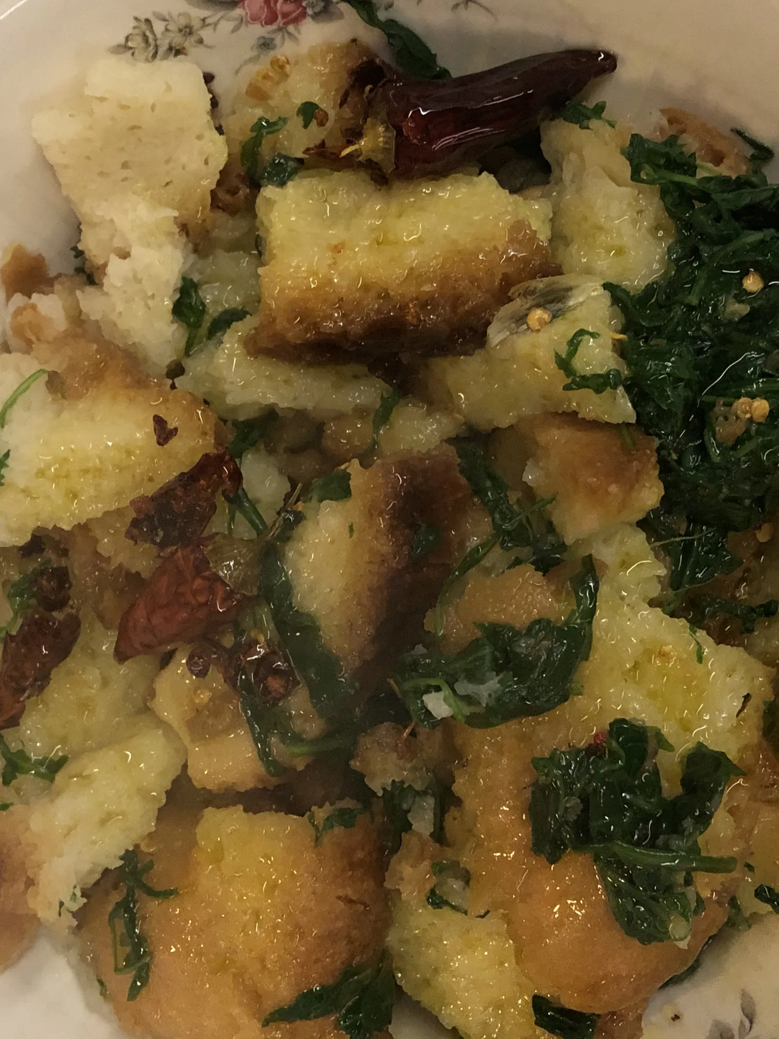 pancotto: pane cotto con rucola