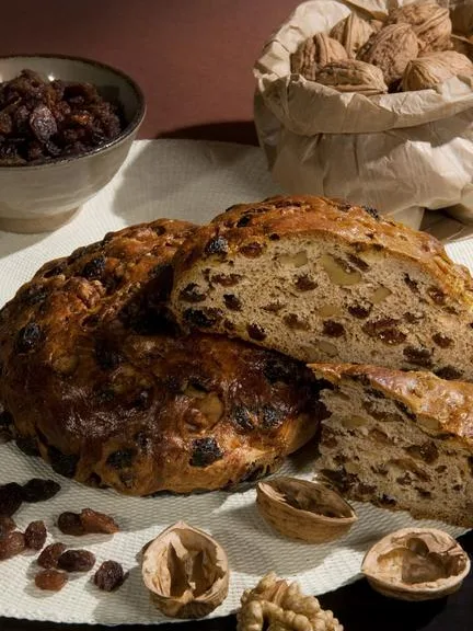 Pane coi santi: Pan de Santi cake