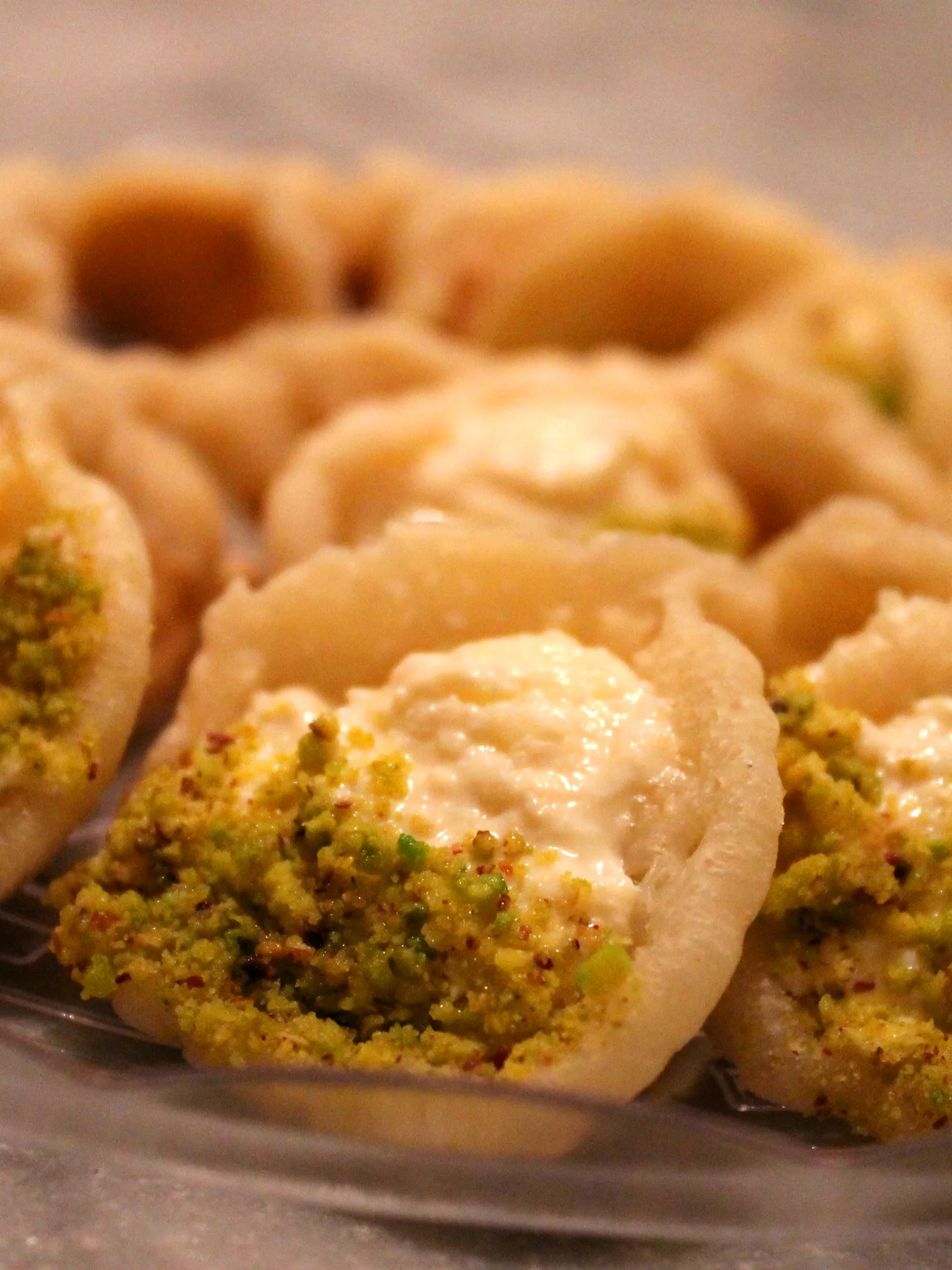 qatayef, a photograph of the dish