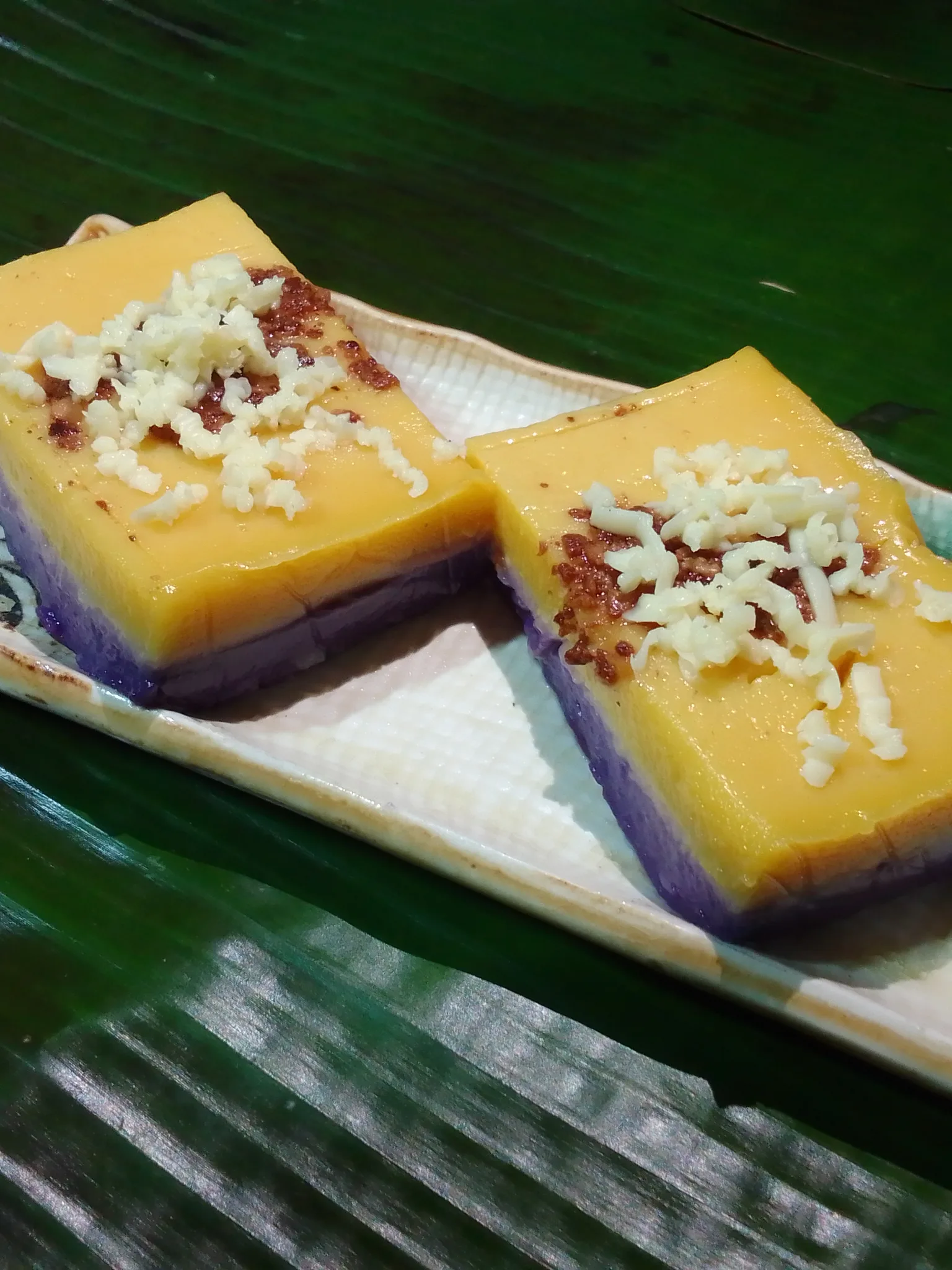 sapin-sapin: Sapin-sapin is one of delicacy well known in the Philippines