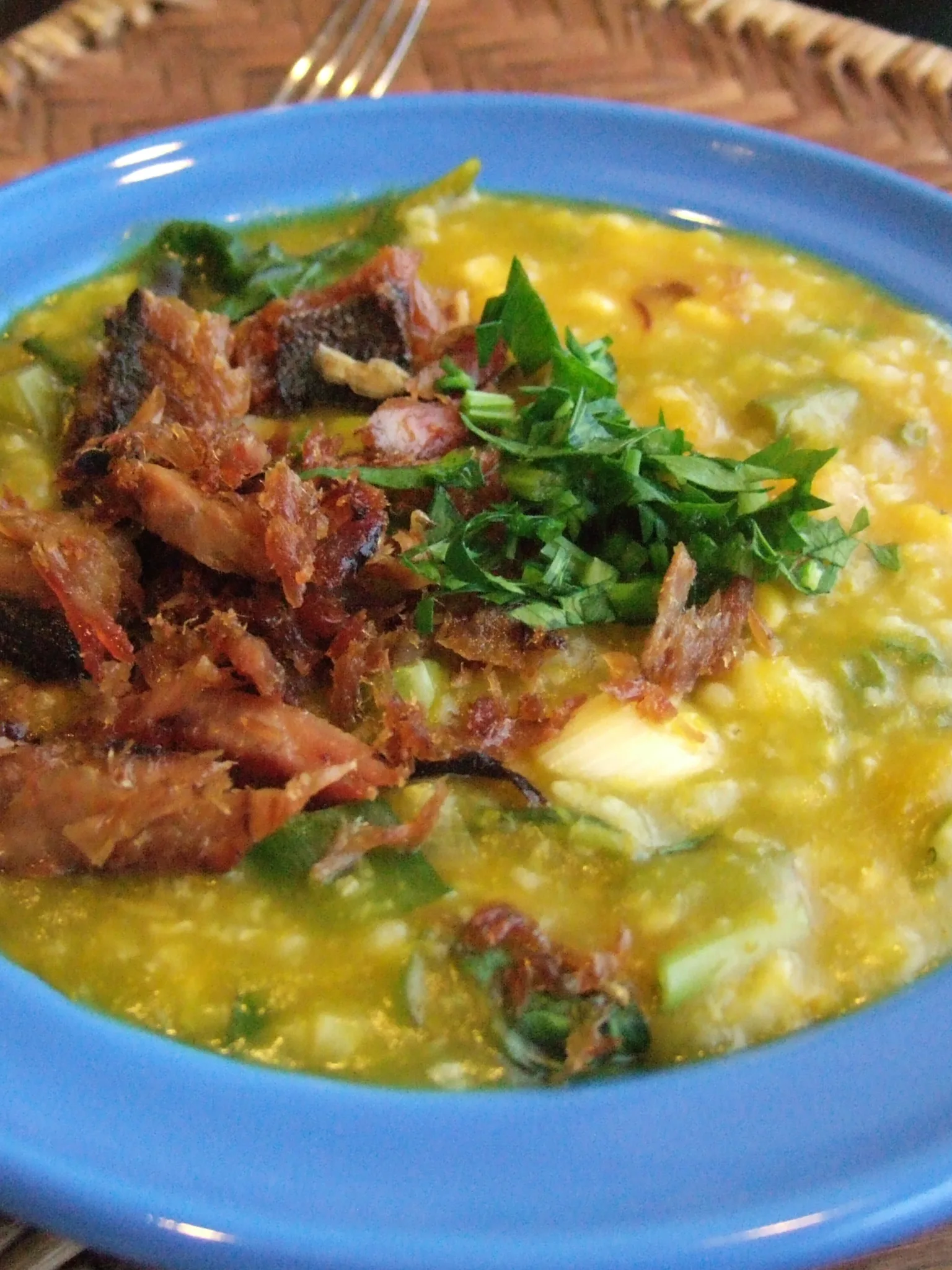 tinutuan porridge: Tinutuan (vegetable rice porridge)