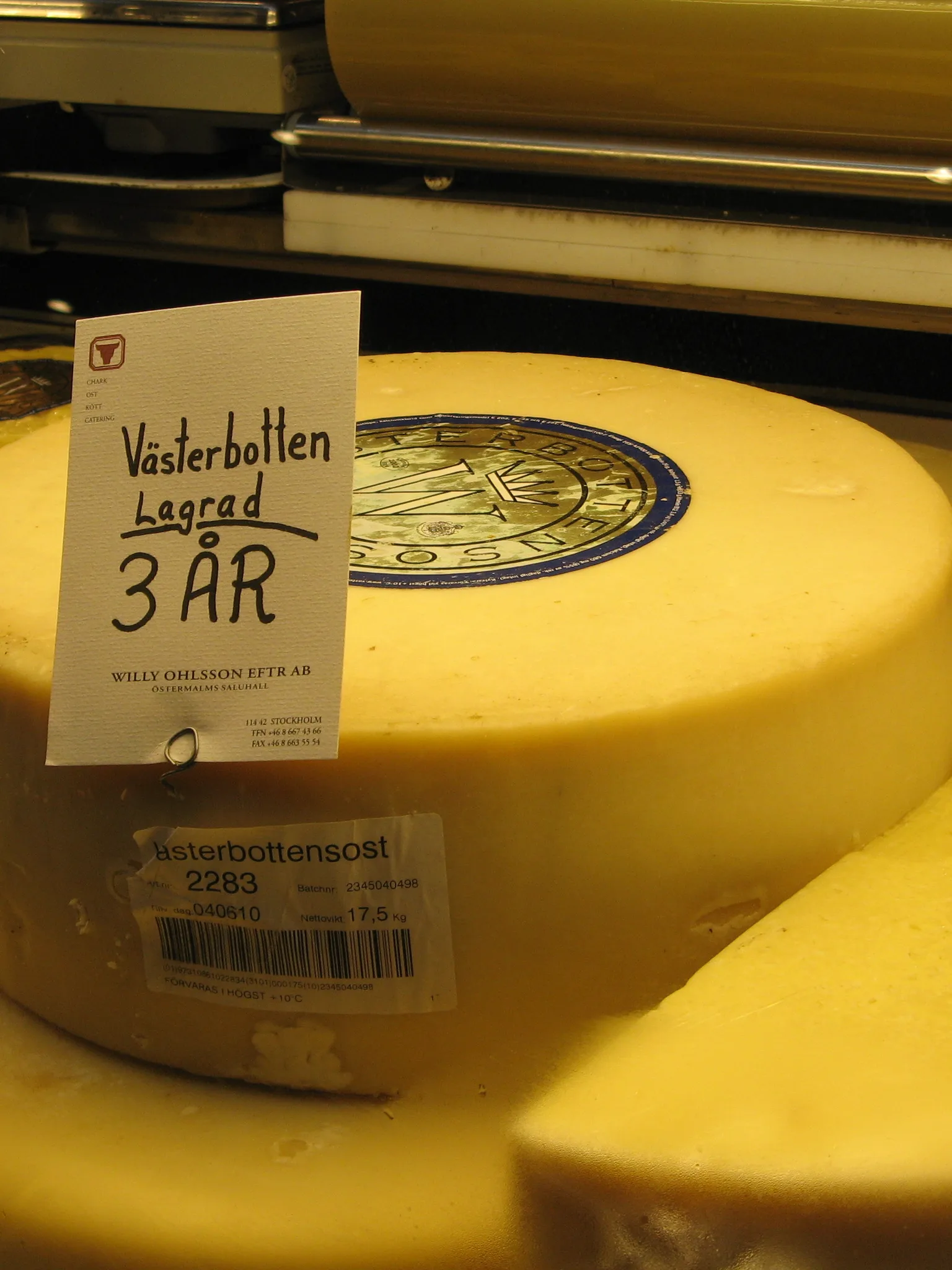 Västerbottensostpaj: Västerbotten ost, Sweden
