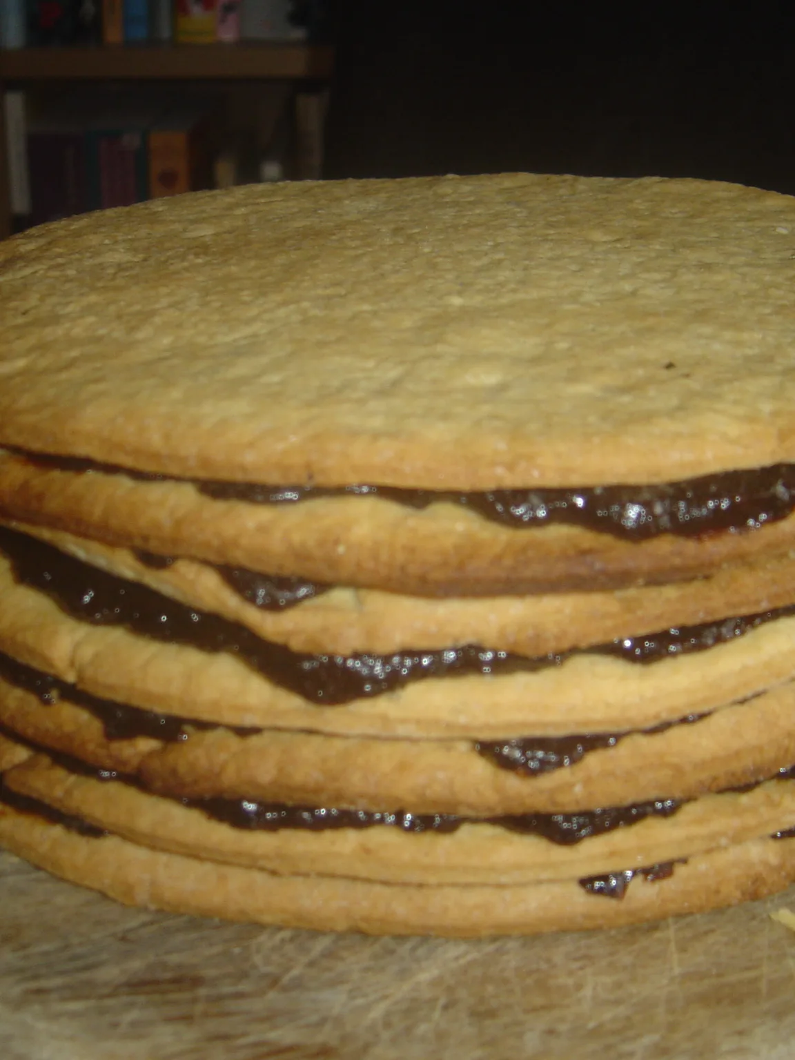 Vínarterta: Vínarterta, layered Icelandic cake with prune jam filling