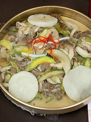 wolgwa-chae, a photograph of the dish