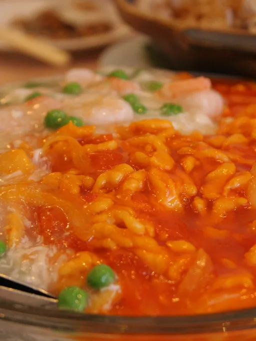 yin yang fried rice: 鴛鴦炒飯, a kind of Cantonese style fried rice